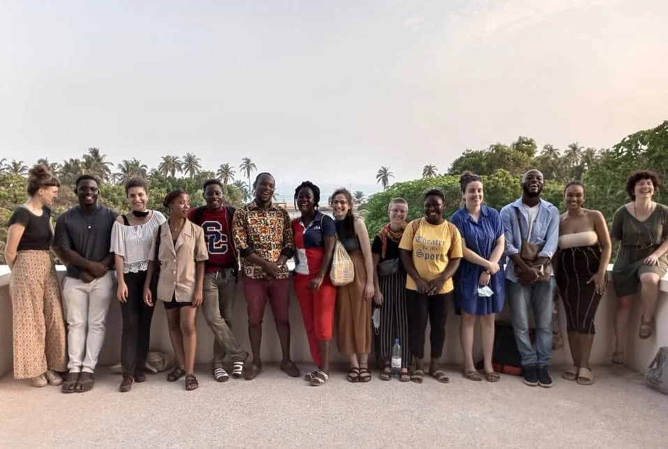 Quel groupe !

Merci &agrave; tous ! Nous attendons avec impatience juillet et ao&ucirc;t &agrave; Hambourg !

#port&agrave;port #thankyou #merci #thankful #xperspektiven #compagnieartistiquecarrefour #theatre #performance #seeyousoon #lookingforward