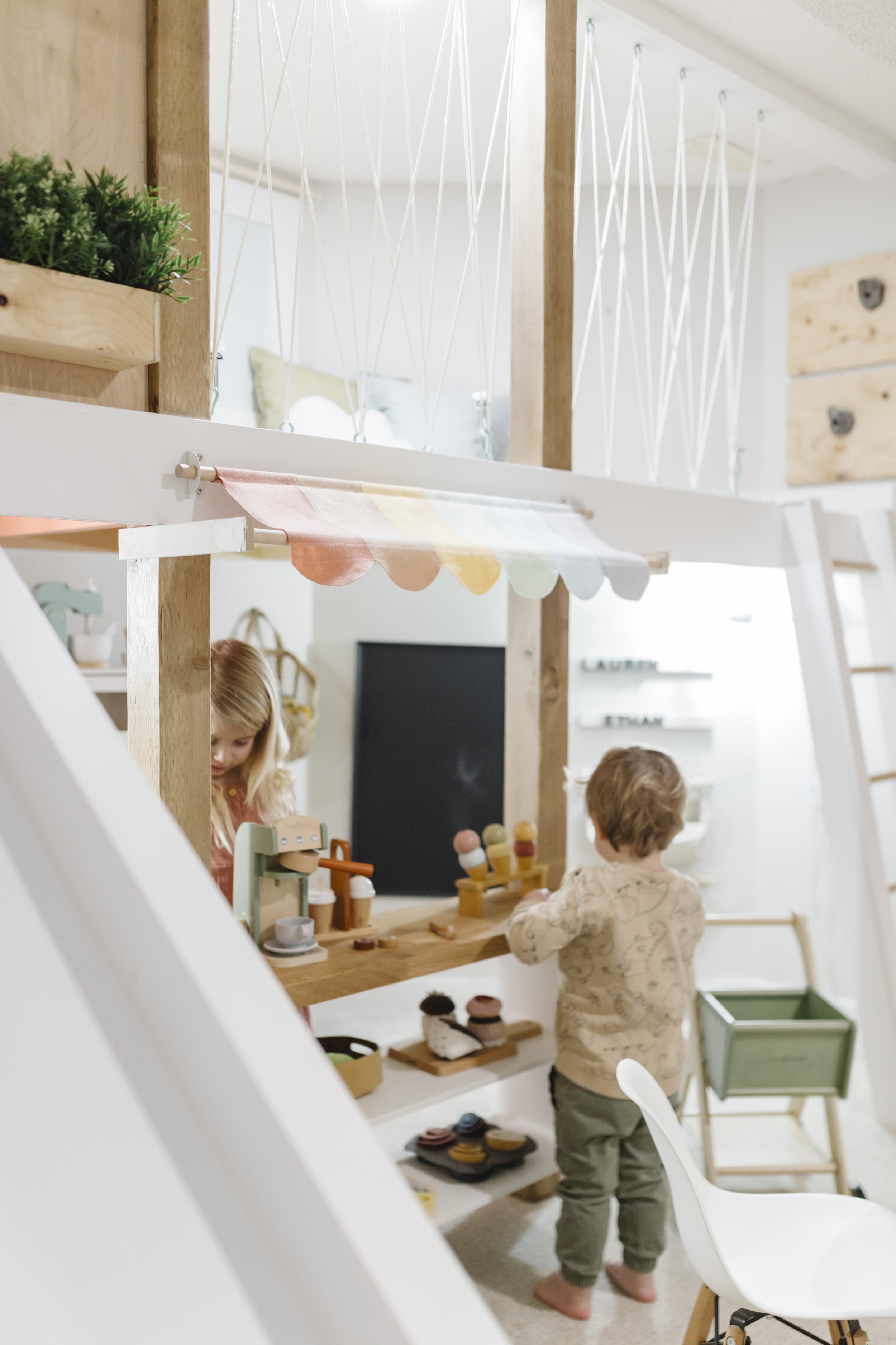 10 Ideas for Playing With Bubbles - The Inspired Treehouse