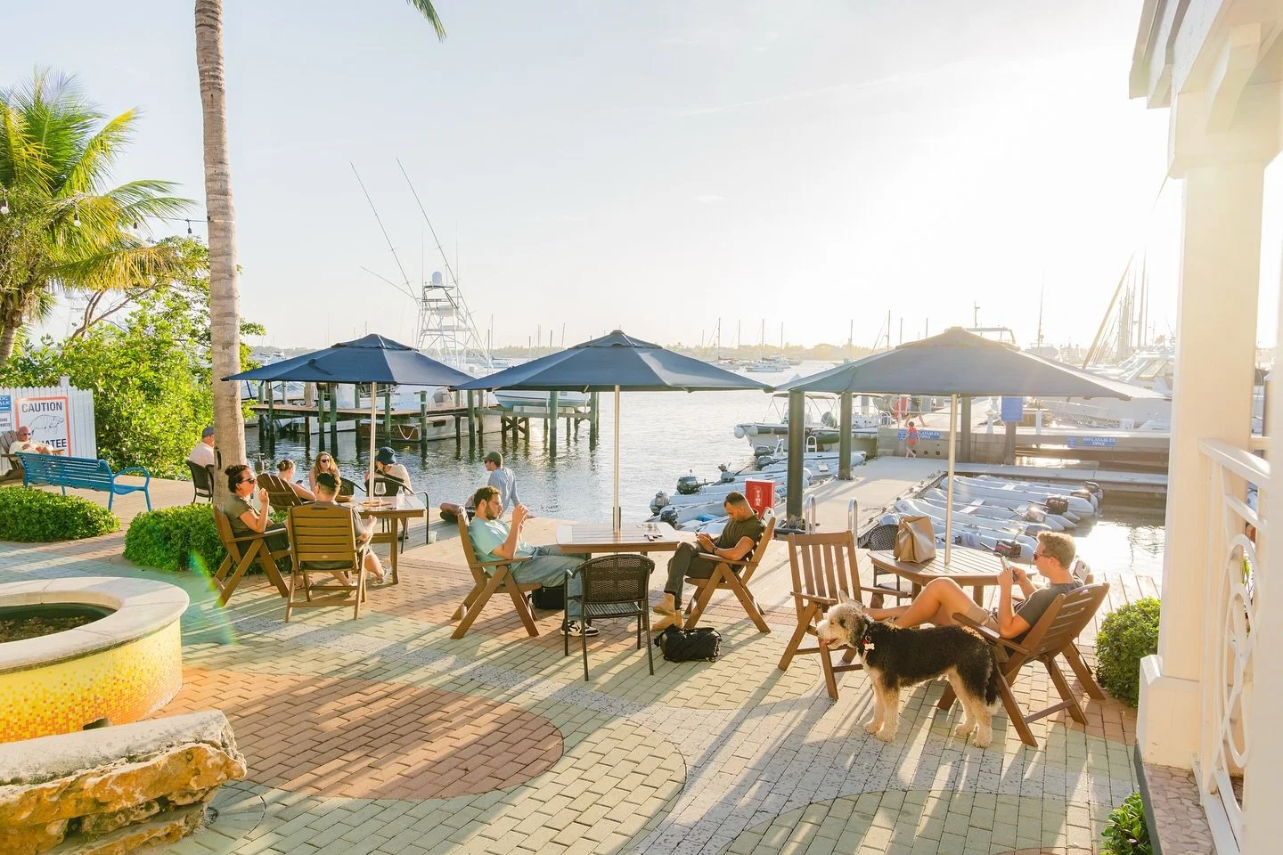 Tonight! @zannehanna returns to our front porch at Sunset Bay to play some tunes from 6-9 π 
Tomorrow night we’ll have Jon Bros playing from 6-9 π΄