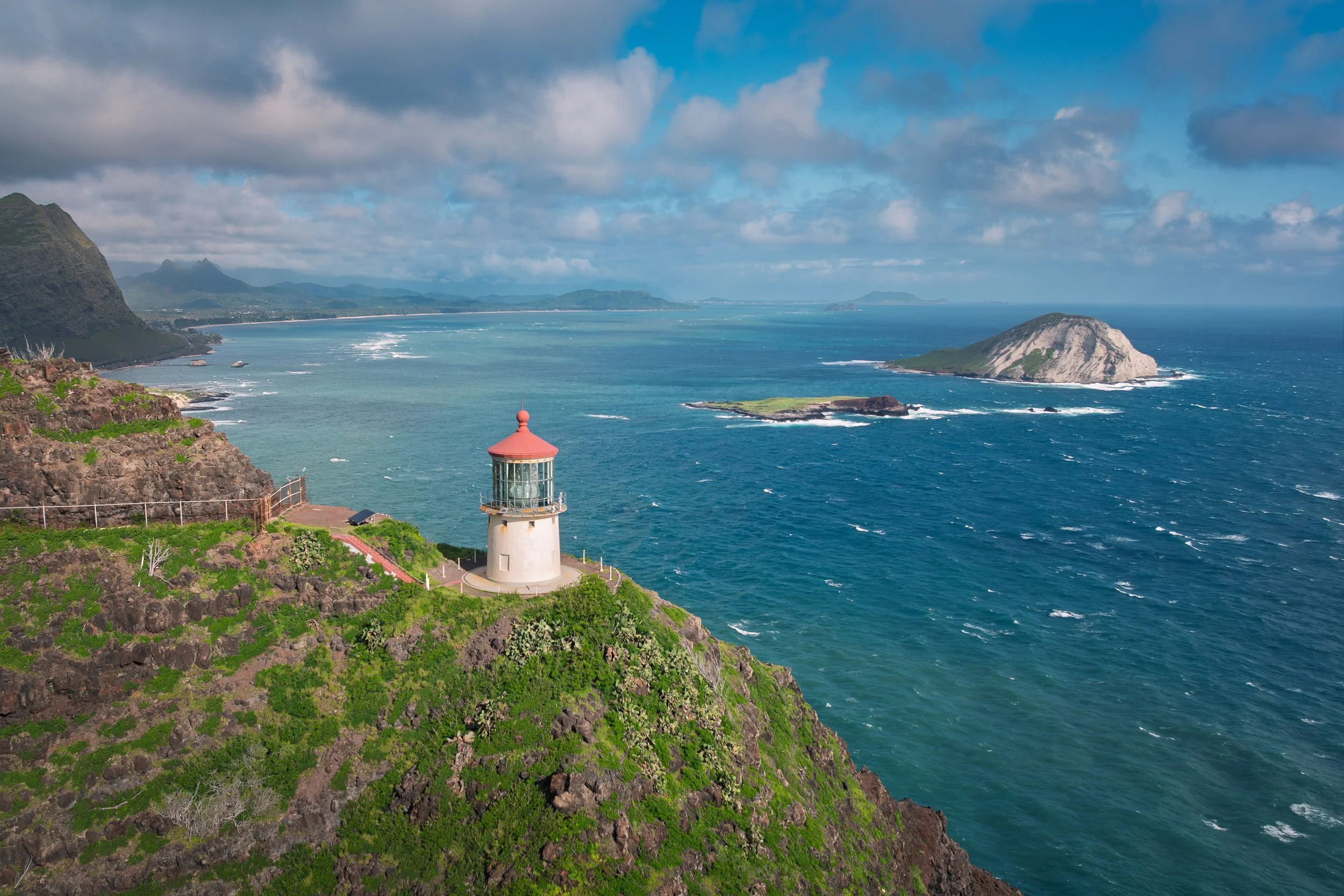Makapuu lighthouse 2x3 edit.jpg