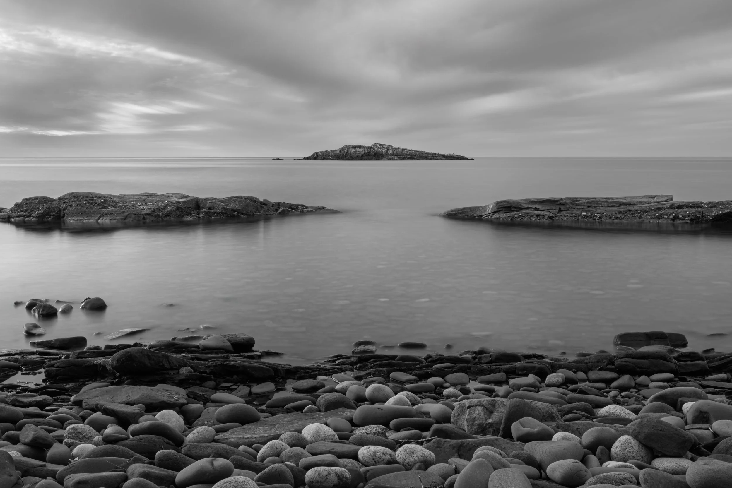 Porkies Lone Rock BW 2.jpg