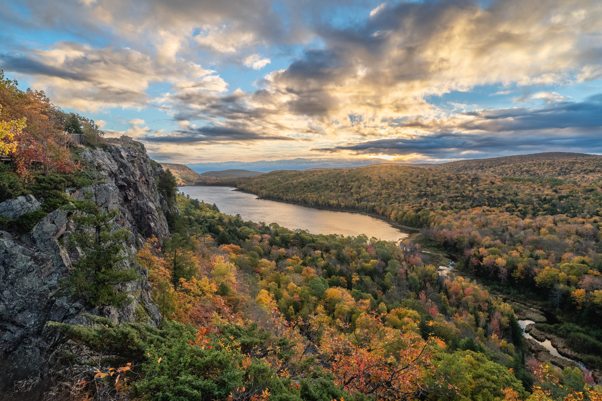 Lake of the Clouds social FINAL EDIT.jpg