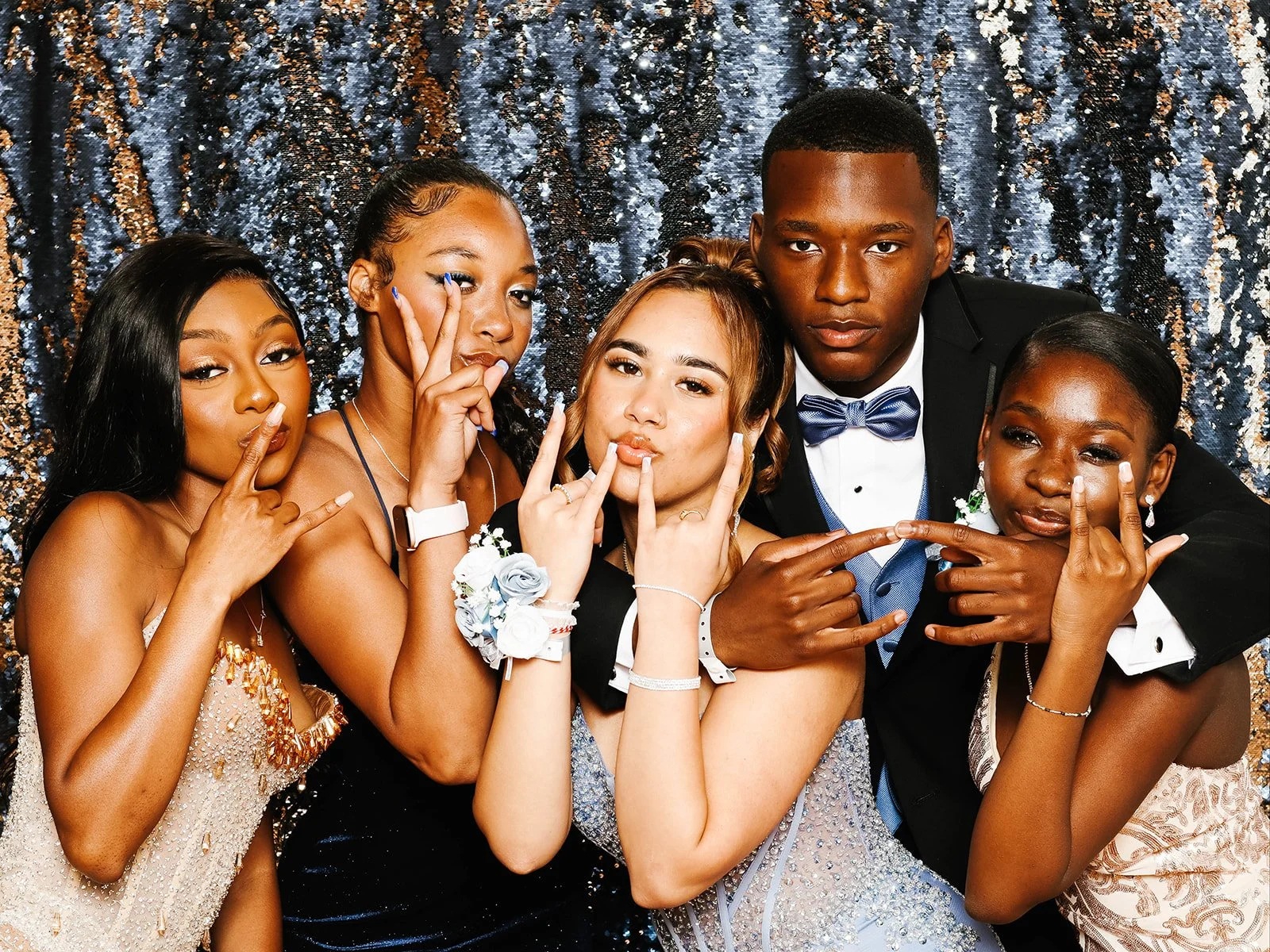 shs-prom-lake pearl-luxebooth-wrentham-ma (135 of 420)_websize.jpg
