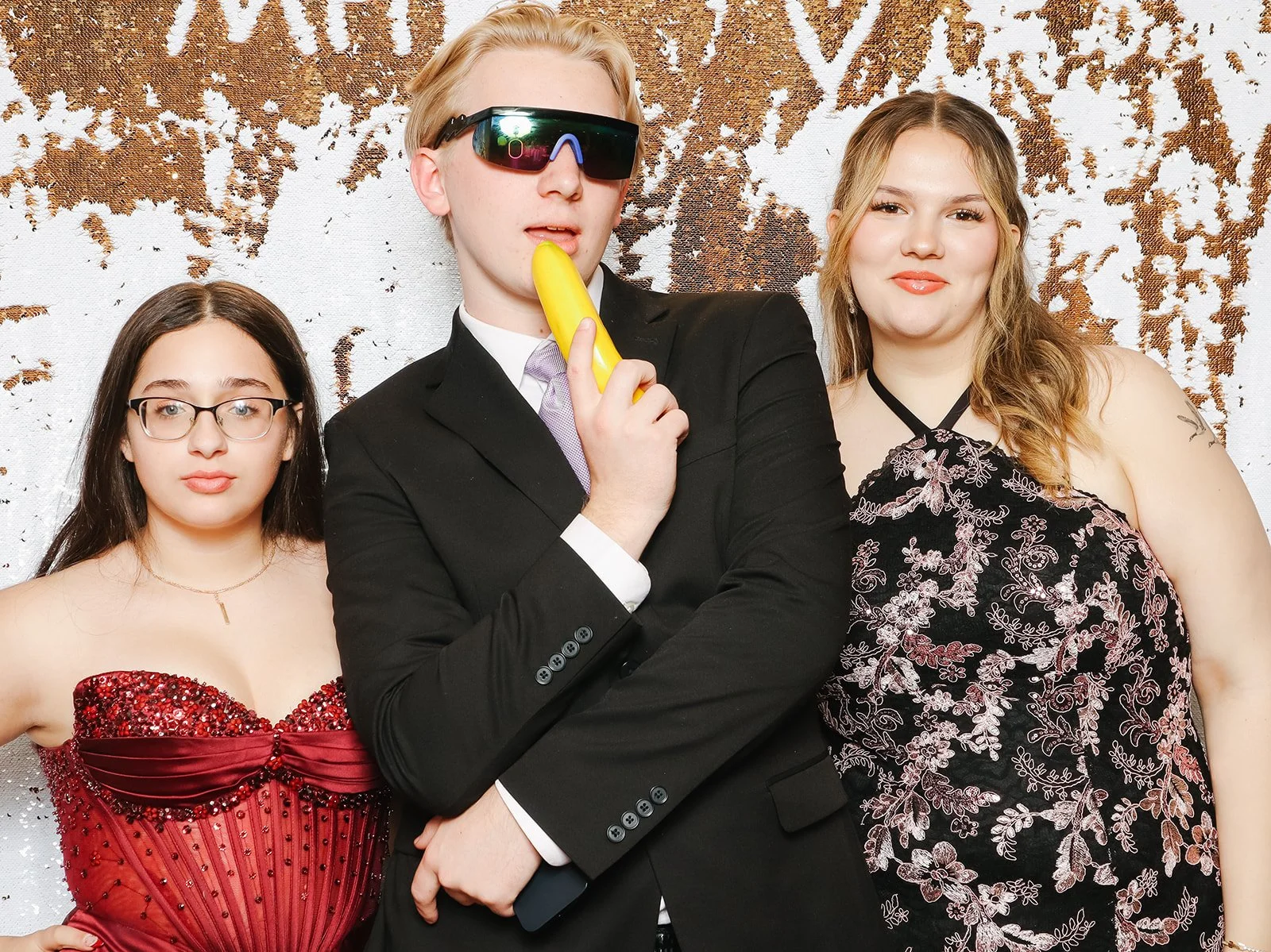Millis-Highschool-Prom-PhotoBooth-21.jpg