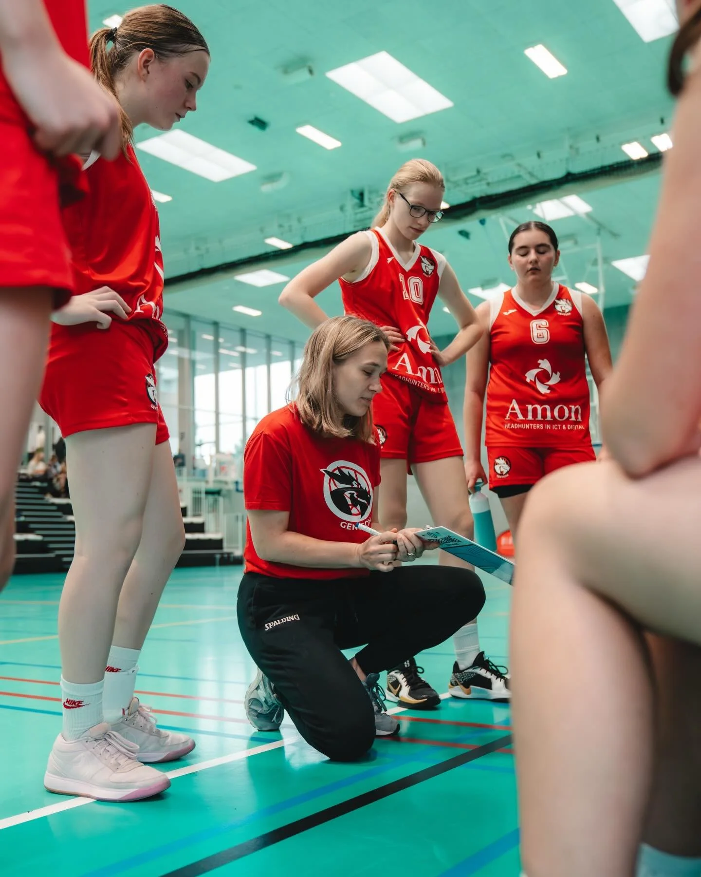 Een sterke strijdlust bij de U16 meisjes deze middag tegen @houseoftalentsspurs !