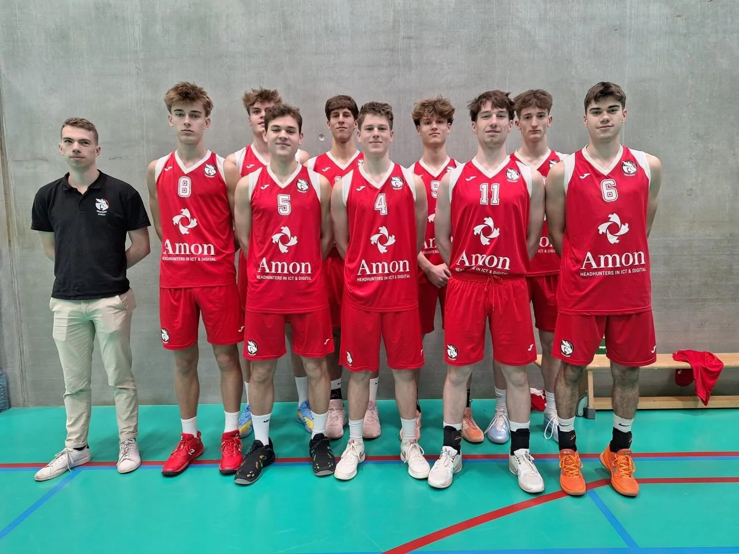 🎄⛹🏼&zwj;♀️ Schitterend kerstrapport voor onze jeugdwerking: we zijn supertrots dat ook dit jaar weer zomaar even 4 van onze A-ploegen meespelen in de nationale eindronde: zo mogen onze U21A jongens, onze M19A, M16A en M14A meisjes in de tweede jaar