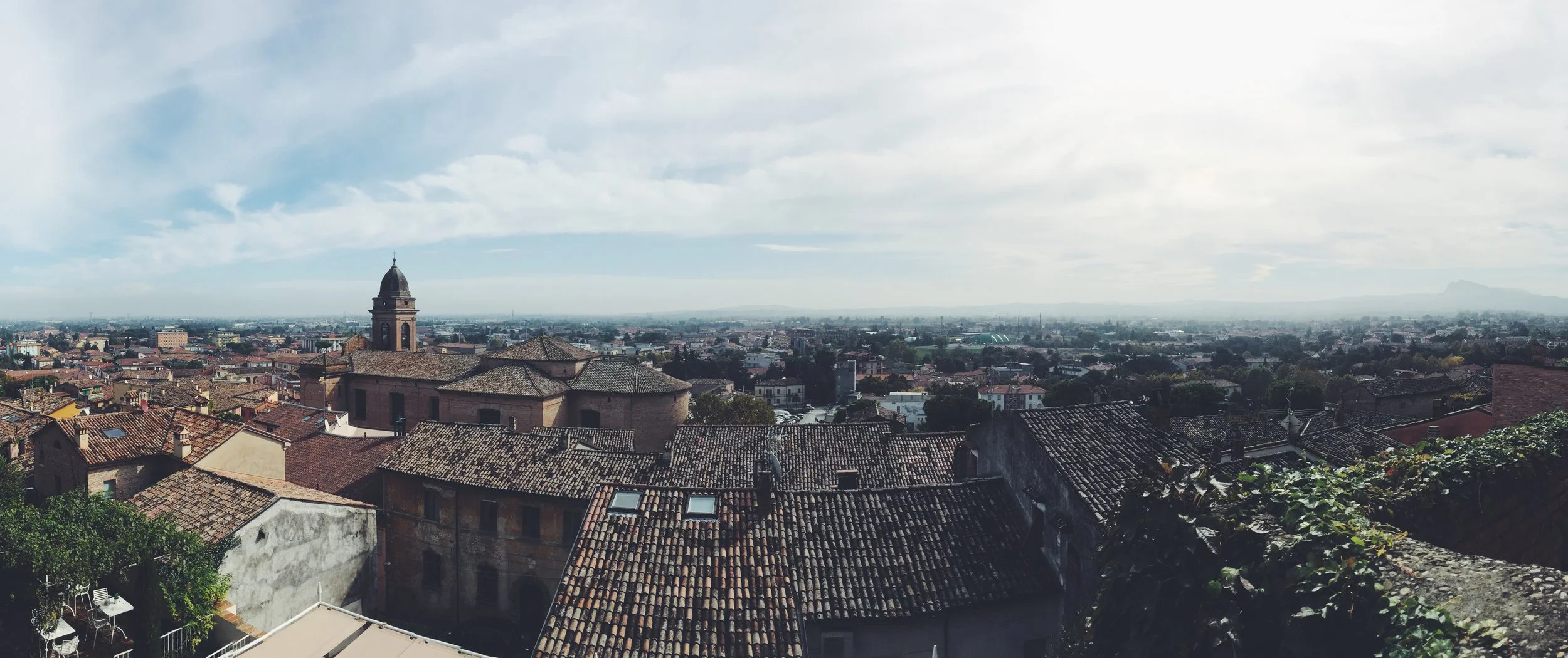Truffle hunting in Italy