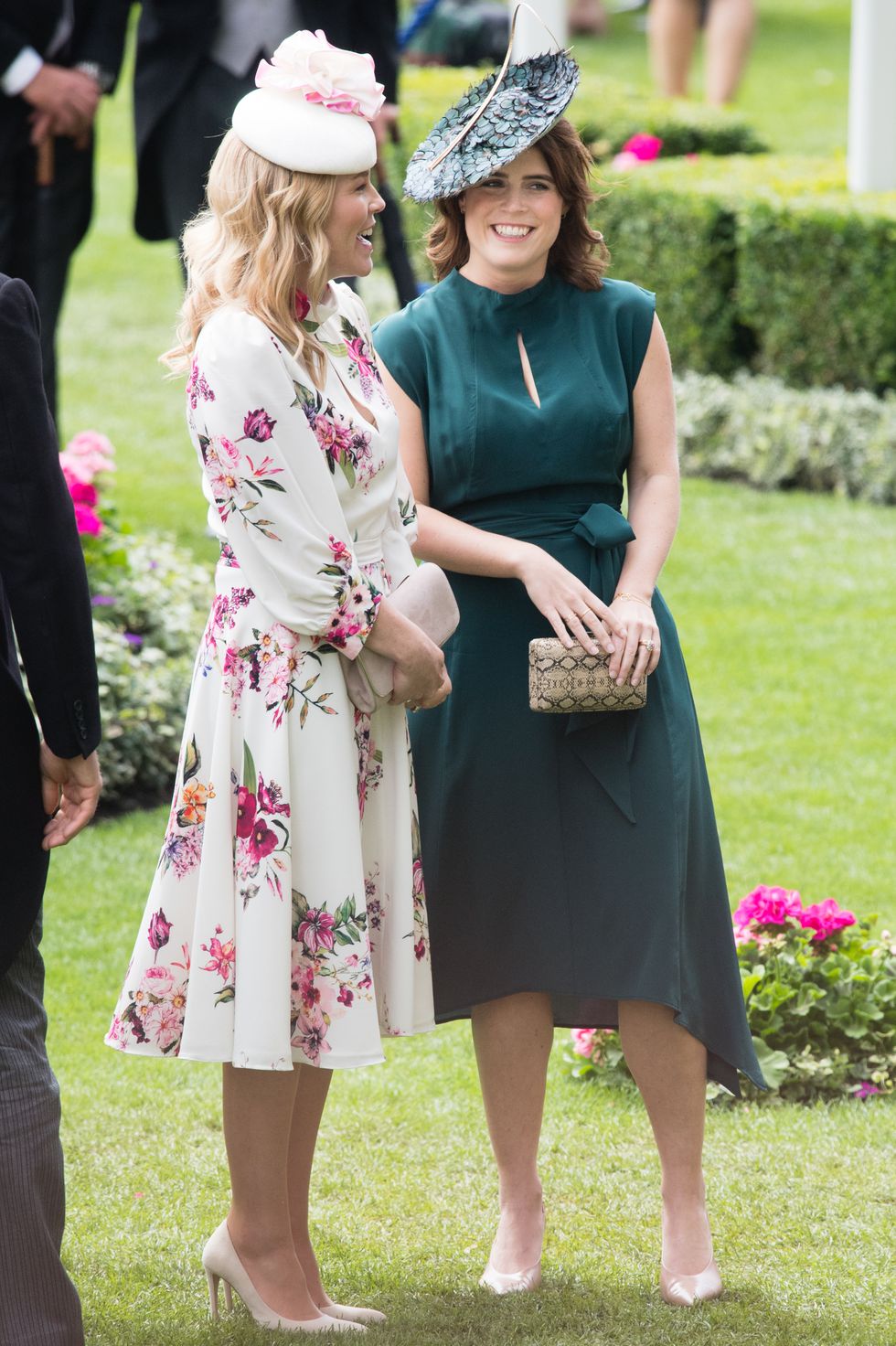 princess-eugenie-of-york-and-autumn-phillips-attends-day-news-photo-1157152187-1561044624.jpg