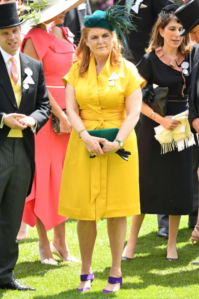 sarah-duchess-of-york-attends-day-four-of-royal-ascot-at-news-photo-1157366586-1561127091.jpg