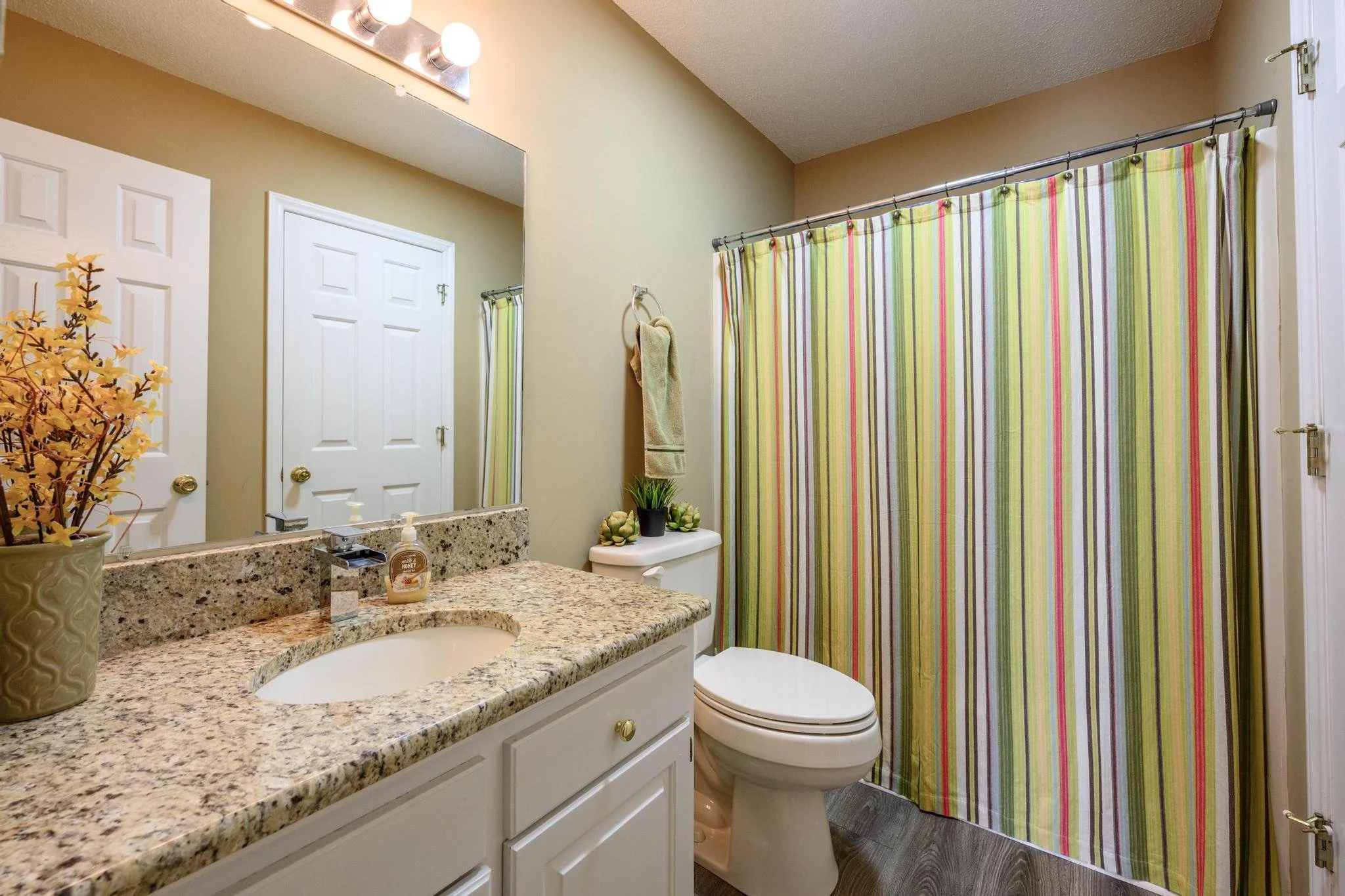 8470 Marina Ln Catawba-48.jpg
