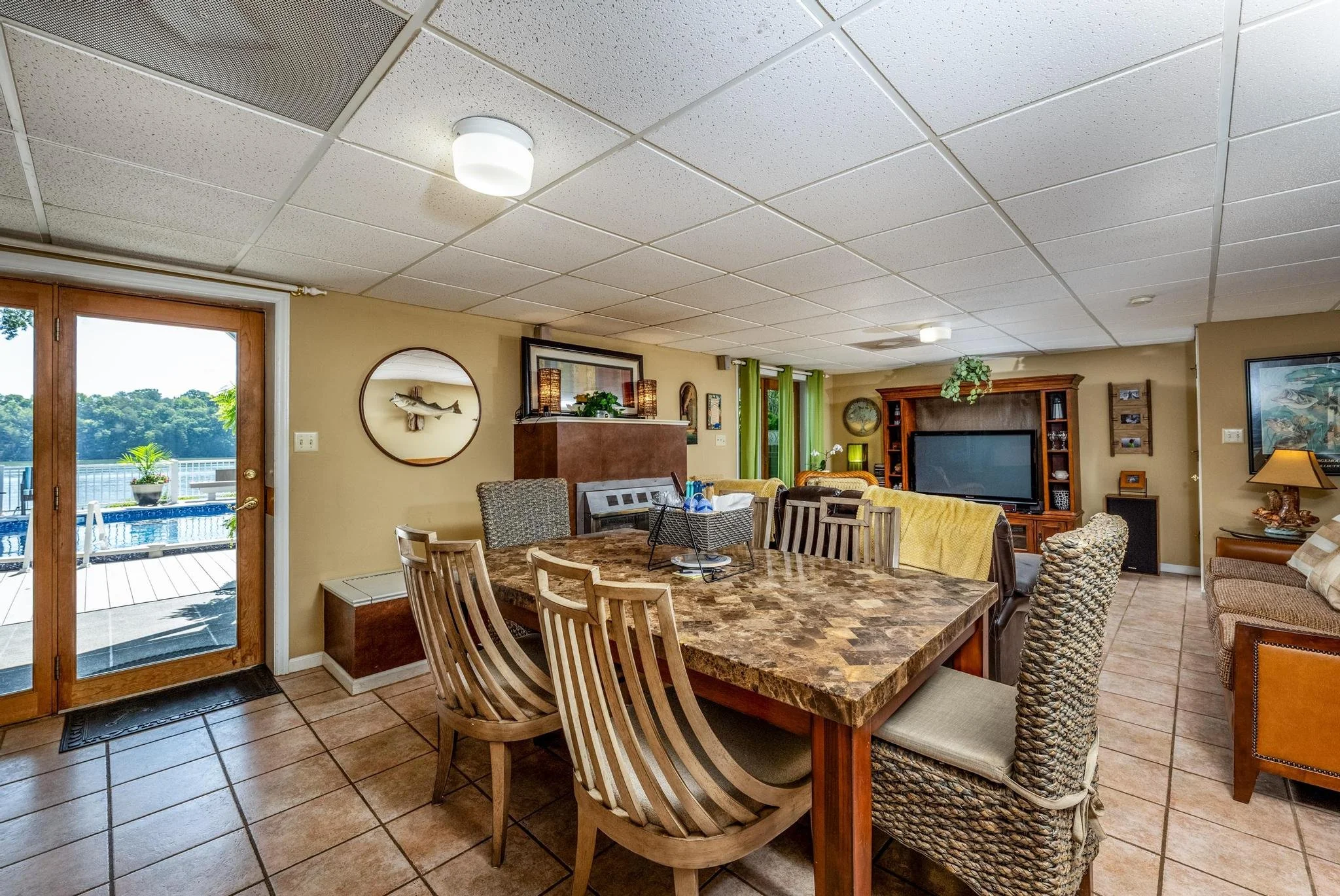 8470 Marina Ln Catawba-65.jpg