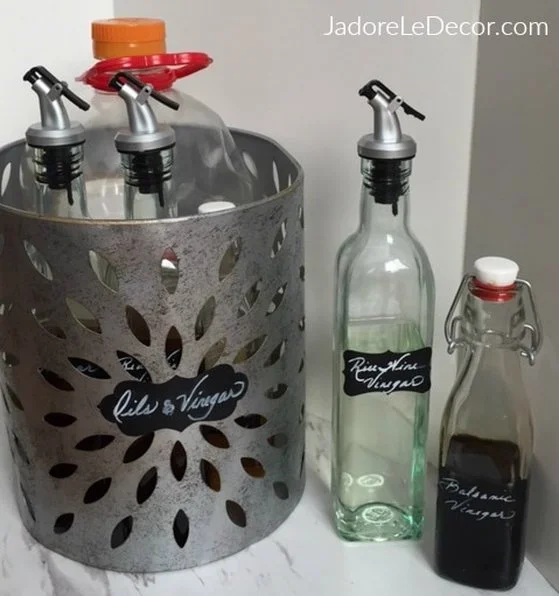 Helpful storage solutions for small kitchens | www.JadoreLeDecor.com | Small space living, small home organization | Whole House Organization Challenge
