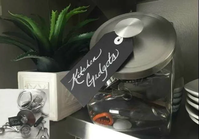 www.JadoreLeDecor.com | Today I'm sharing 3 ways to get and keep the infamous junk drawer under control.| Whole House Organization Challenge | Small Kitchen Organization | Kitchen Drawers