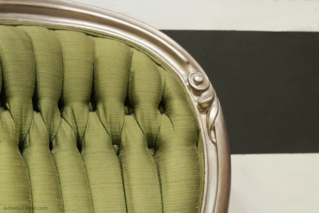 www.JadoreLeDecor.com | Unlock the look of luxury in your home by incorporating reupholstered furniture | Small space living | Small Space furniture | Rehupholstered Pieces | Chairs
