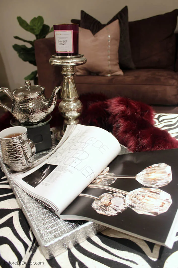 www.JadoreLeDecor.com | The concept of Hygge reminds us to mindfully tap into the beautiful people, places and moments that make life pleasurable. | Lifestyle | Season Decor | Small Space Living