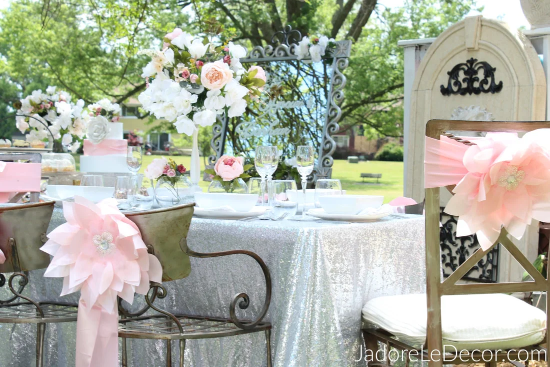 www.JadoreLeDecor.com | This inspiration reception is for all those brides who just can't get enough of the color pink. #thisthingwithpink #pinkbride | Wedding Color Schemes