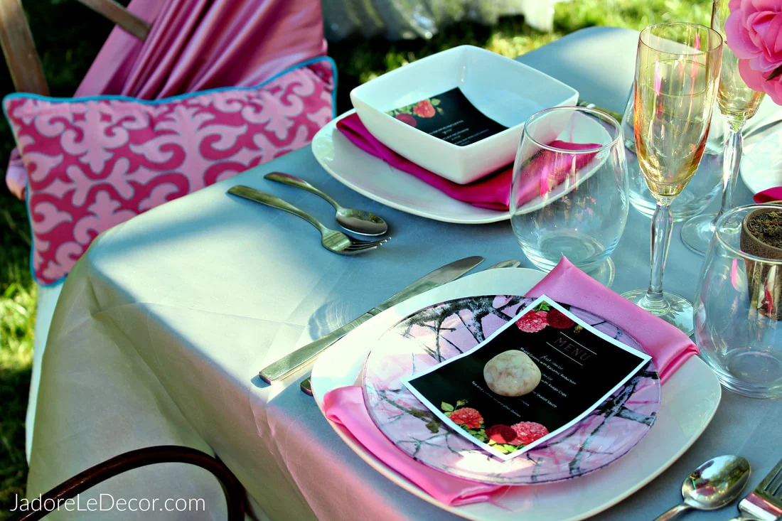 www.JadoreLeDecor.com | This color inspiration is with a confident bride was not afraid to look beyond traditional wedding colors. | Wedding Week | Outdoor Entertainment