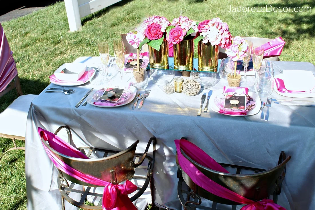 www.JadoreLeDecor.com | This color inspiration is with a confident bride was not afraid to look beyond traditional wedding colors. | Wedding Week | Outdoor Entertainment