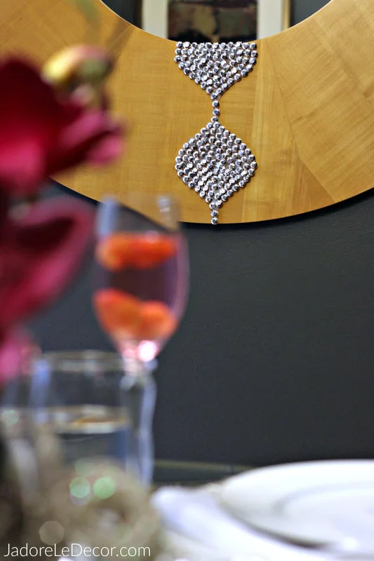 wwwJadoreLeDecor.com | Want to create a memorable experience for your guests? Here are four main points you need to know to host an awesome dinner party.