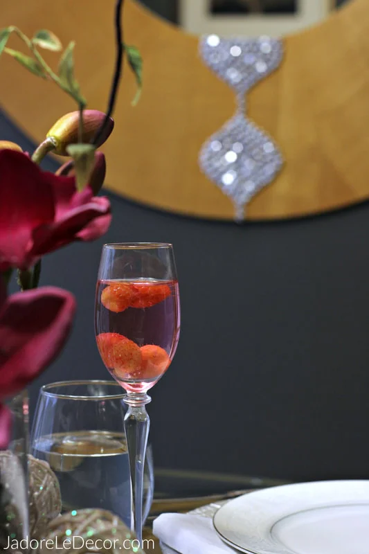 wwwJadoreLeDecor.com | Want to create a memorable experience for your guests? Here are four main points you need to know to host an awesome dinner party.