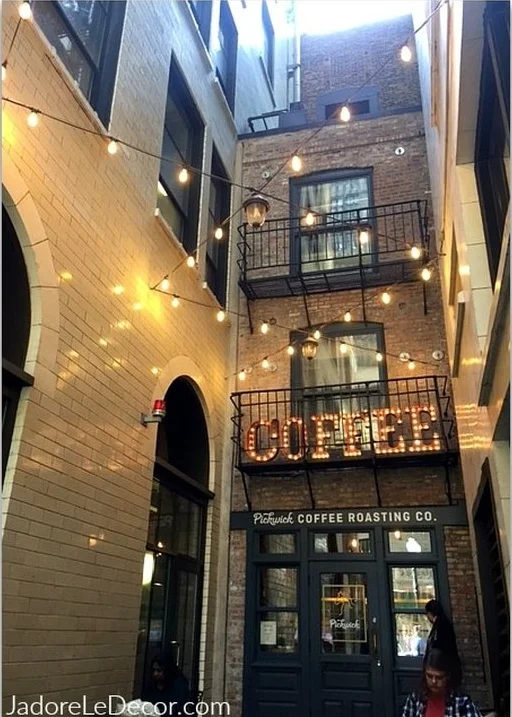 www.JadoreLeDecor.com | Follow me down a Chicago alley to discover a wonderful surprise housed in only 360 square feet of space. | Small Cafes | Small Commercial Space