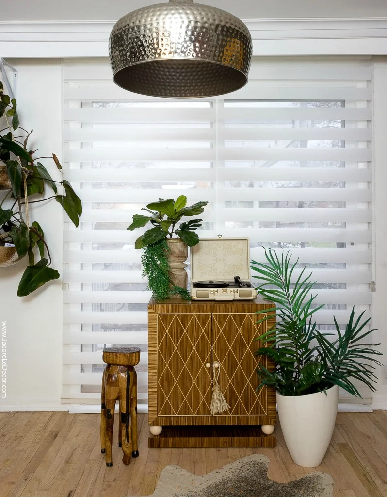 www.JadoreleDecor.com | Zebra shades offer a more exciting kind of treatment for sliding glass doors.| Dining room makeover #selectblinds #oneroomchallenge #orc2018 #jadoreledecor