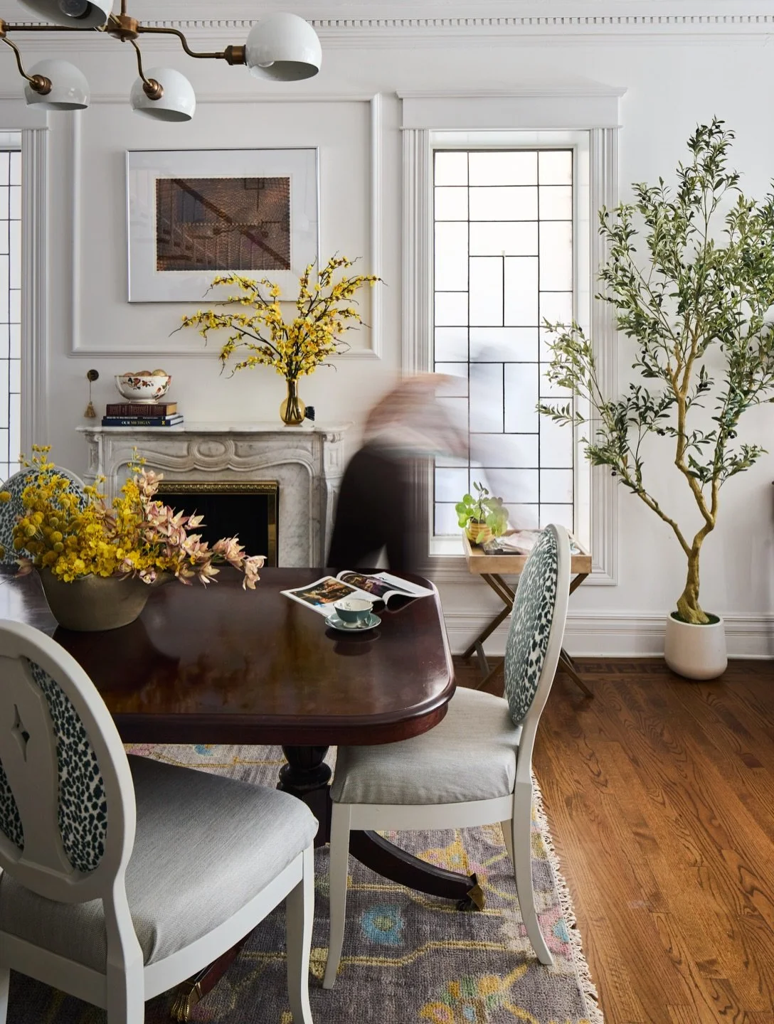 Caught whizzing by as I put the finishing touches on this timeless dining room.

Photo 2 | The Score
This 30-year-old heirloom table with gold feet found its perfect match in a set of high-end dining chairs I scored for a steal on @offerup. Edgy, leo