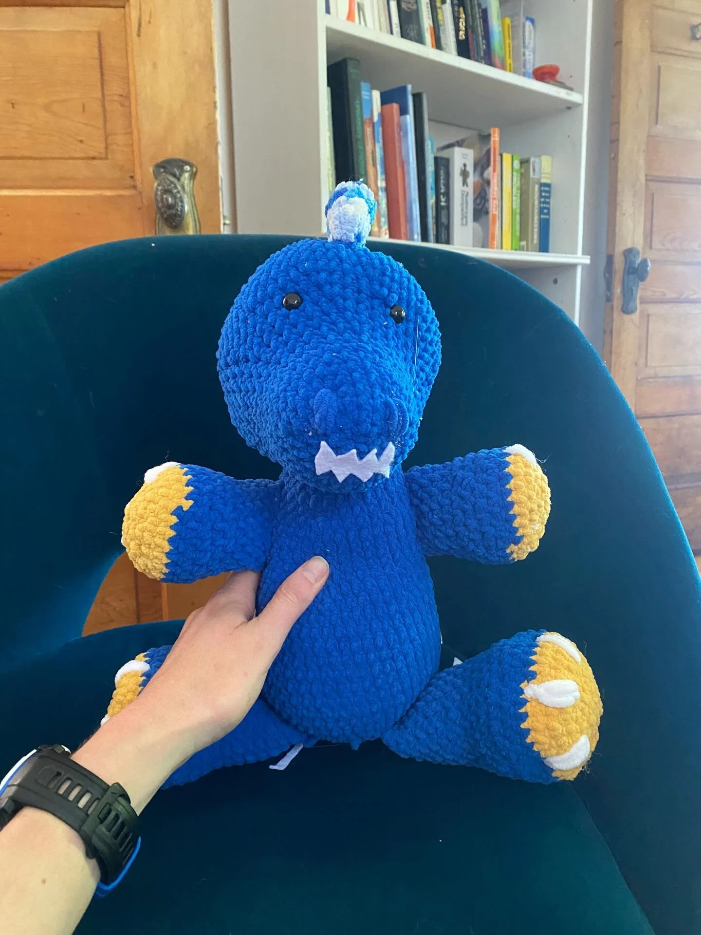 Crochet Creature Creations over the past few months 🦕🐀🪿🌮🐌
#GrannyAnnie #crochetallday