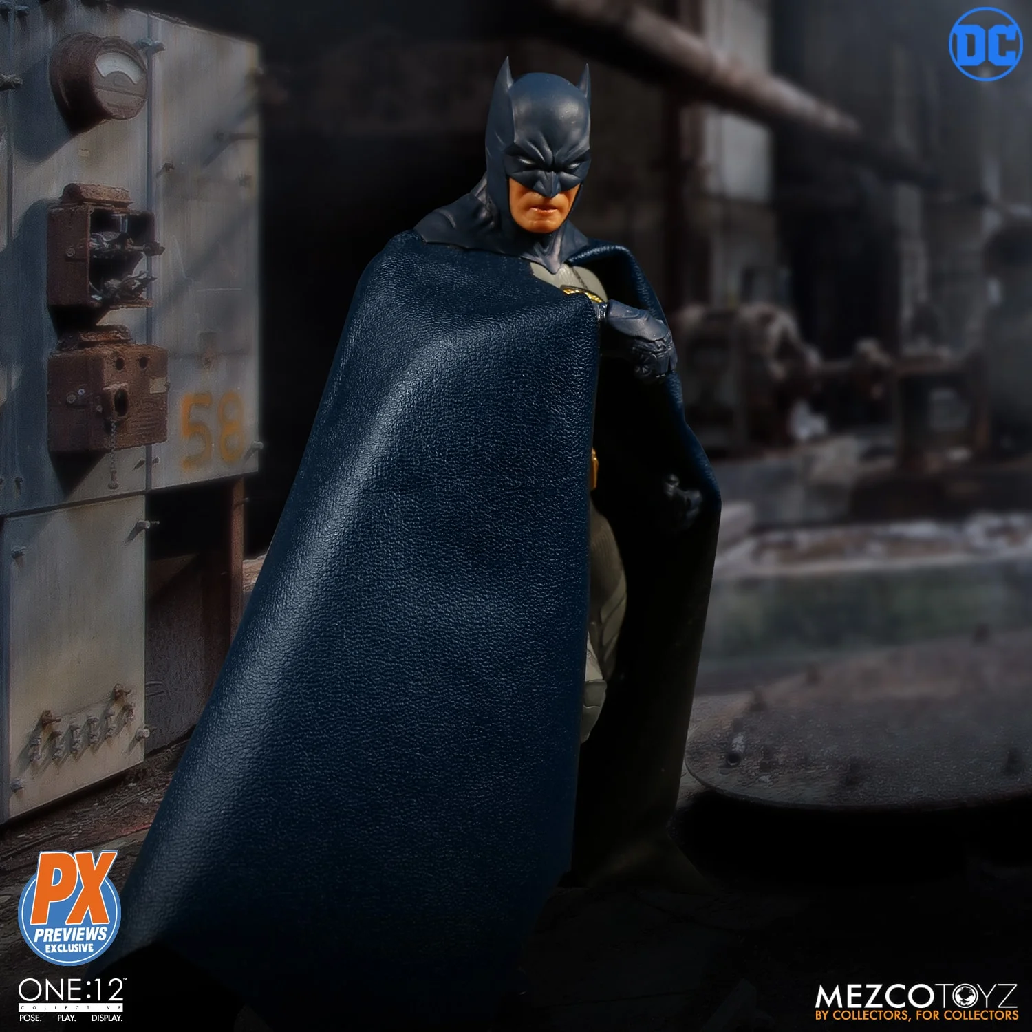 Previews-Sovereign-Knight-Batman-006.jpg