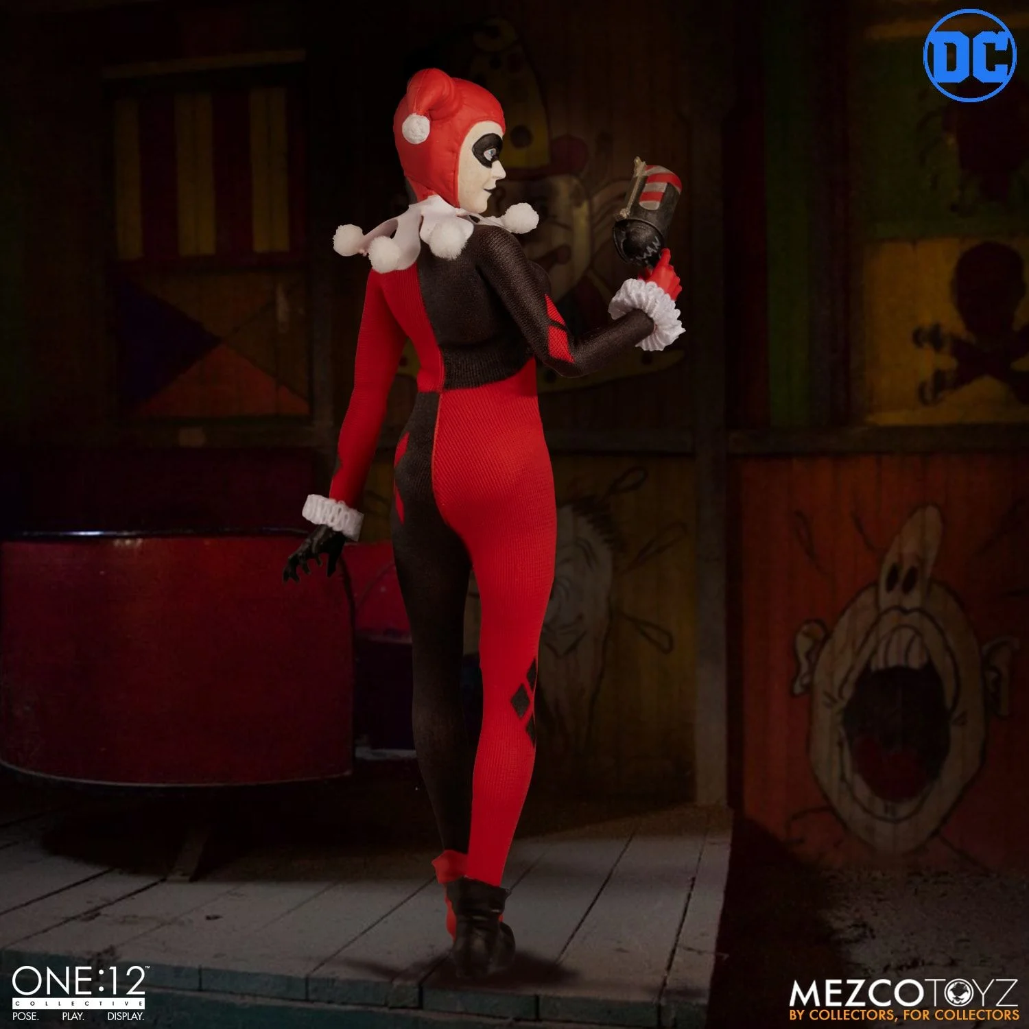 Harley Quinn Deluxe Edition One:12 Collective