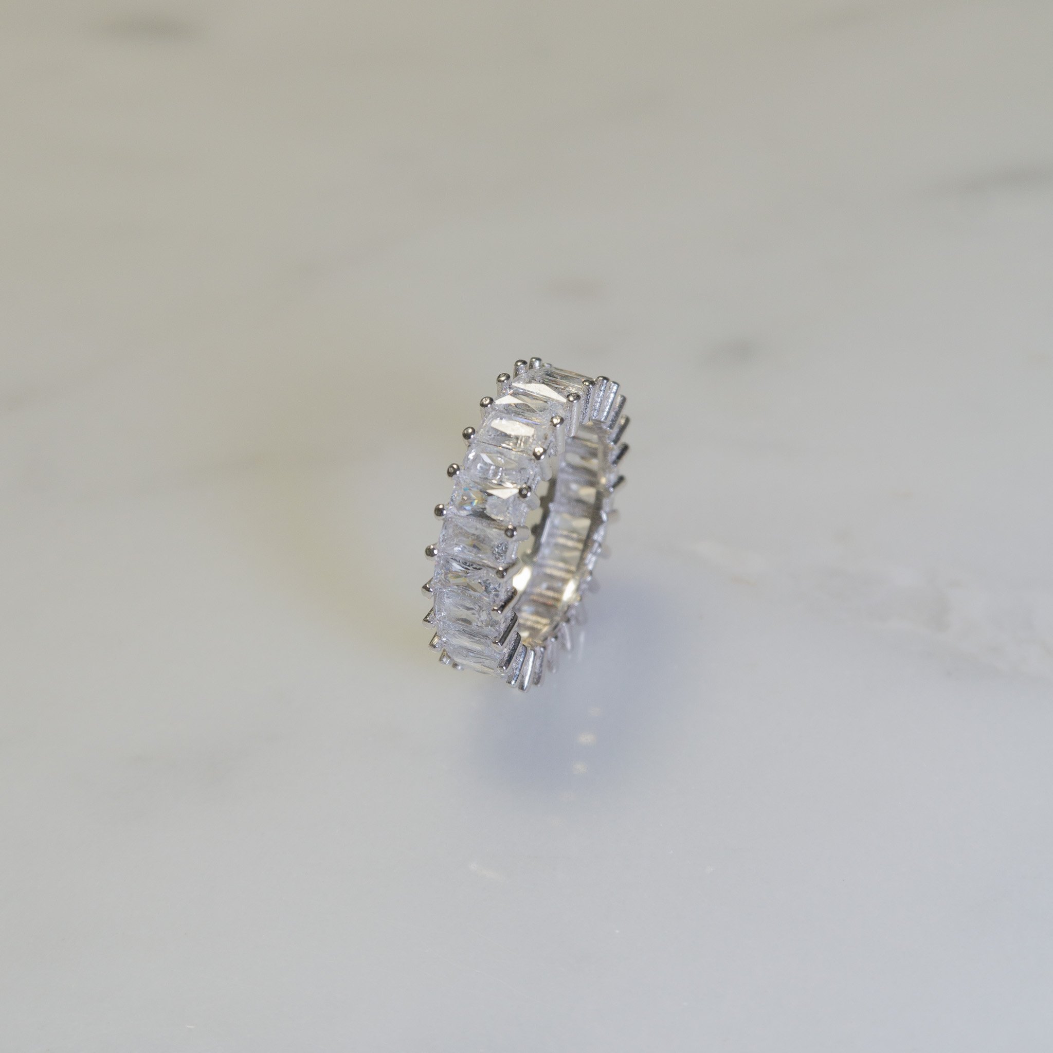 Anillo White Square
