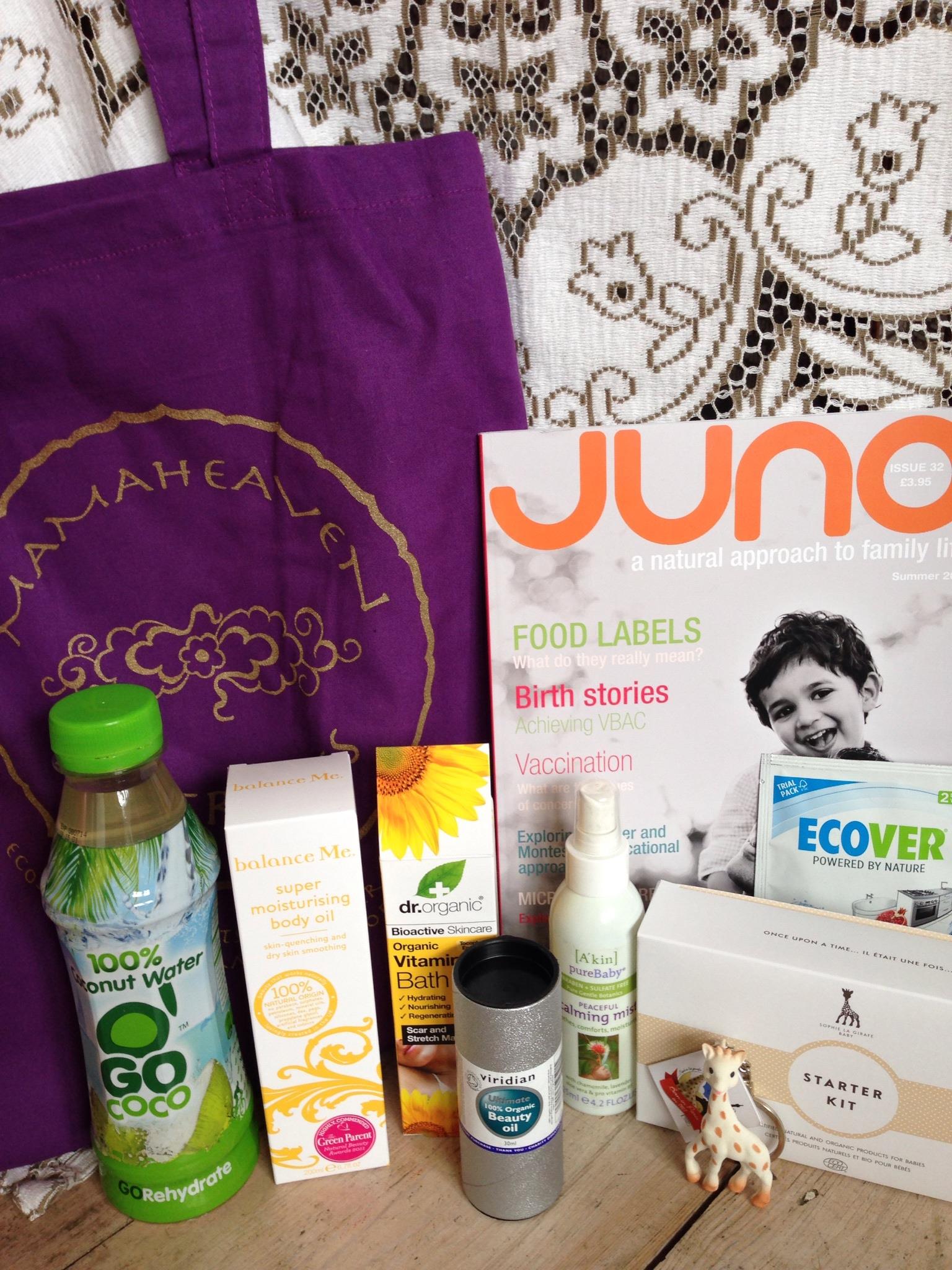 Mamaheaven goodie bag April 2014.jpg