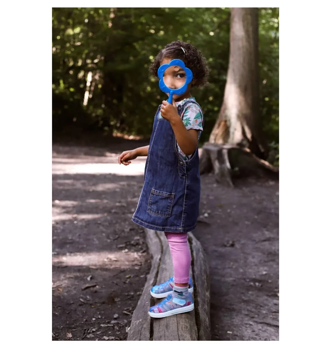 A good look
.
.
.
#catchingstories
#portraitphotography #portrait #portraiture #instaportrait #mycanon #canon #candidchildhood #childhoodunplugged #familyphotography #candidportrait #lensculture #peoplephotography #ifyouleave #londonphotographer #fea