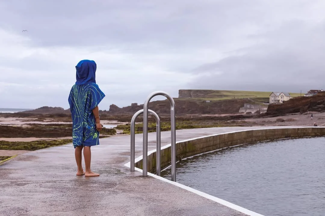 Nippy
.
.
.
#catchingstories
#streetphotography #streetcandid_worldwide #streetphotographer #everybodystreet #capturestreets #storyofthestreet #photoobserve #streetphotographyCommunity #aspfeatures #lensculture #peoplephotography #streetfeat #ifyoule