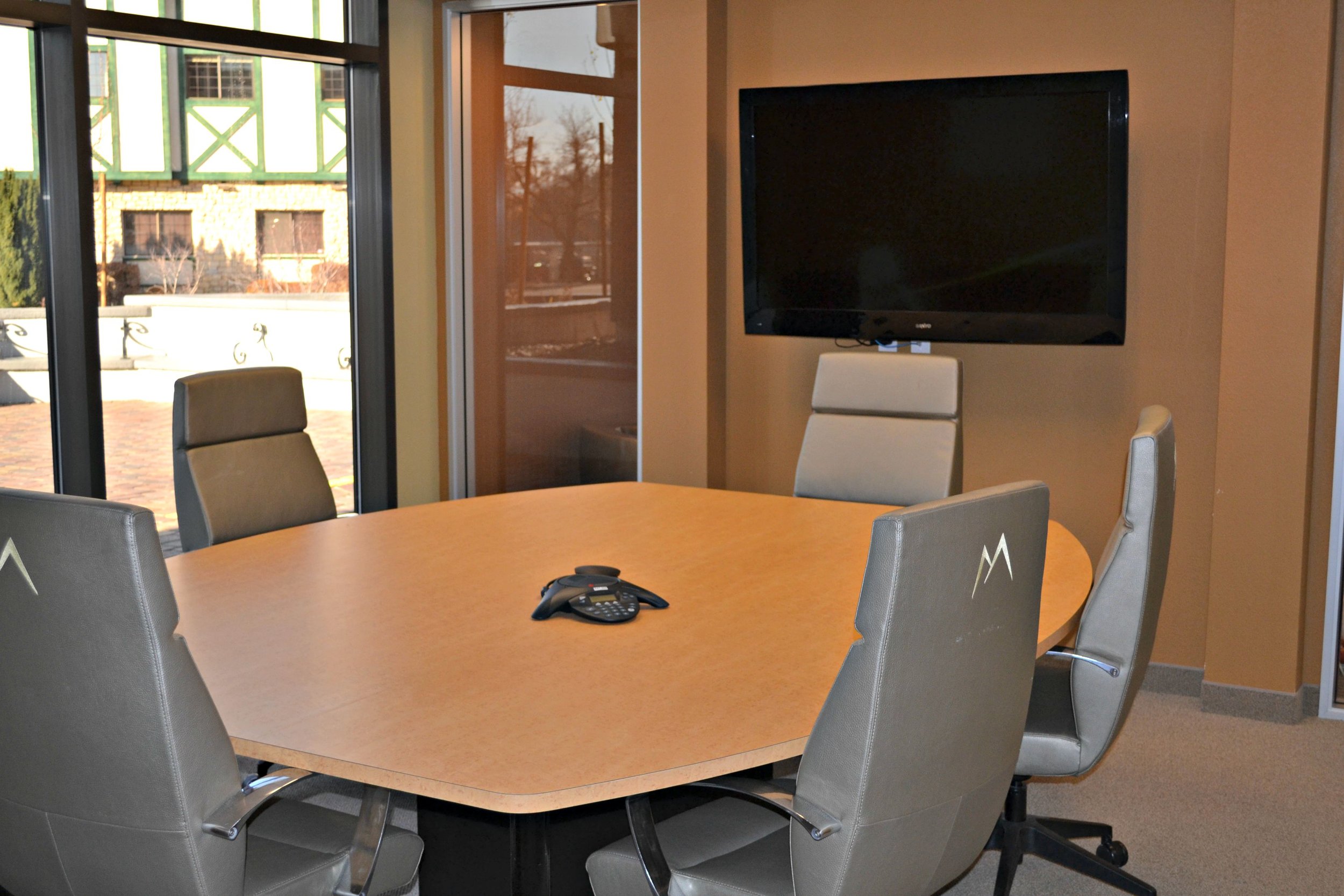 Conference room - Copy.jpg