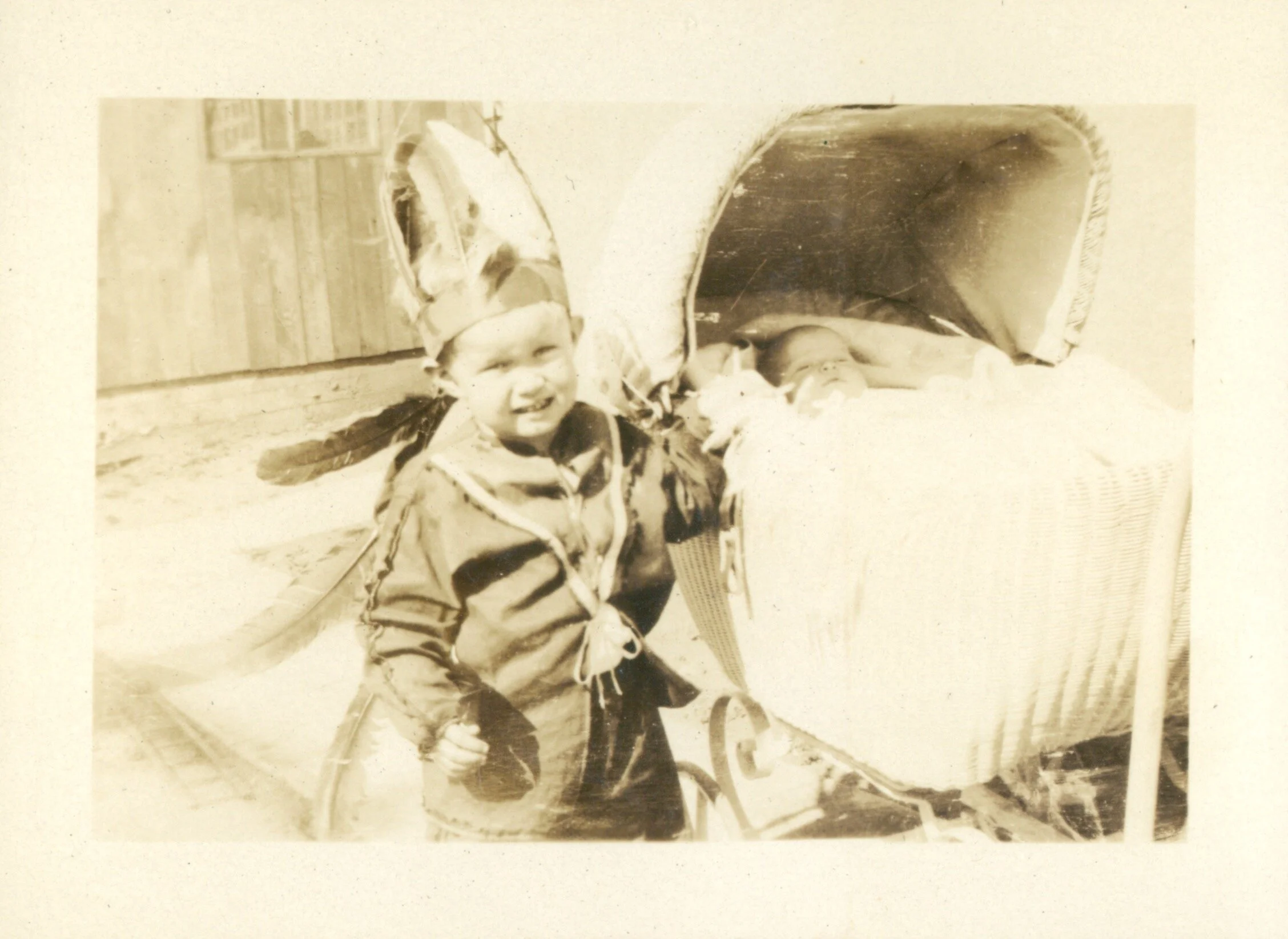 Page 3 1930-05-18 Our new home-first pic with new baby brohter San Francisco CA 5.jpg