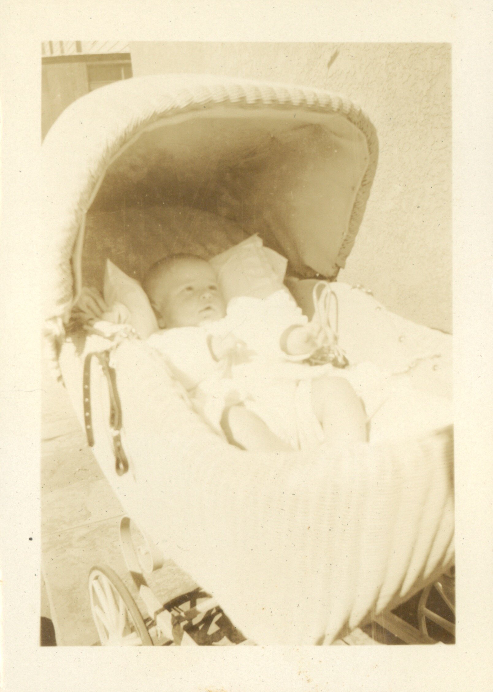 Page 4 1930-06-28 5.jpg