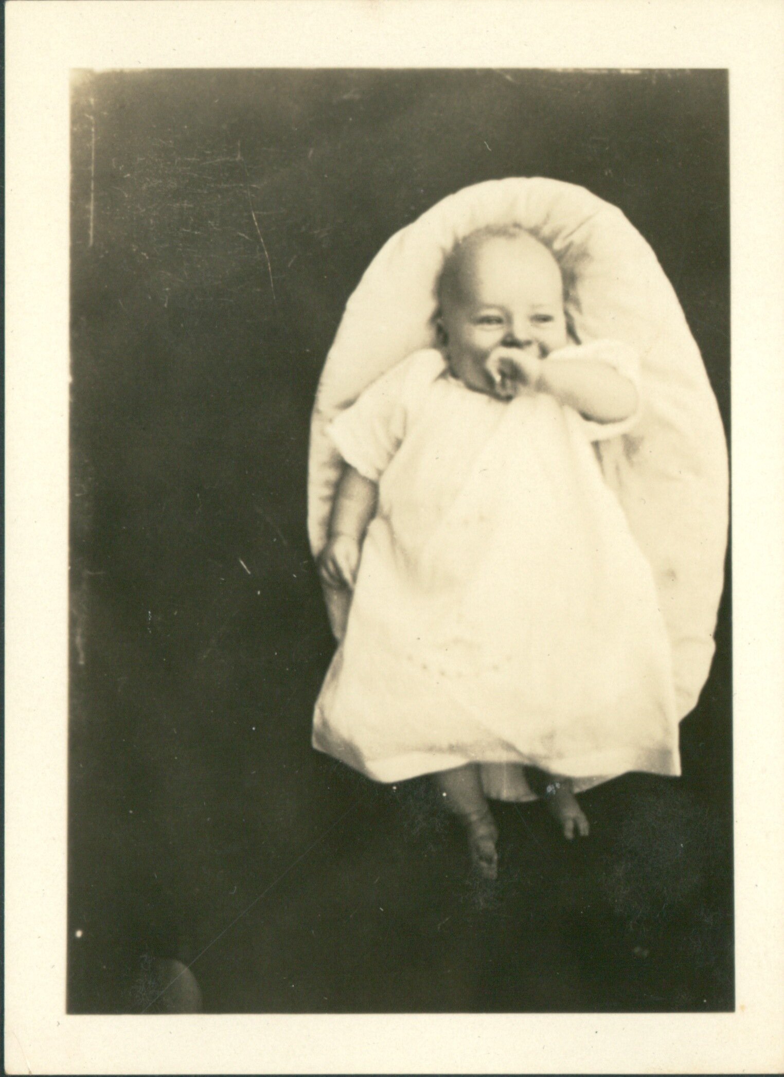 Page 8 1930-03-16 Cousin Laverne 3 months old San Francisco CA 3.jpg