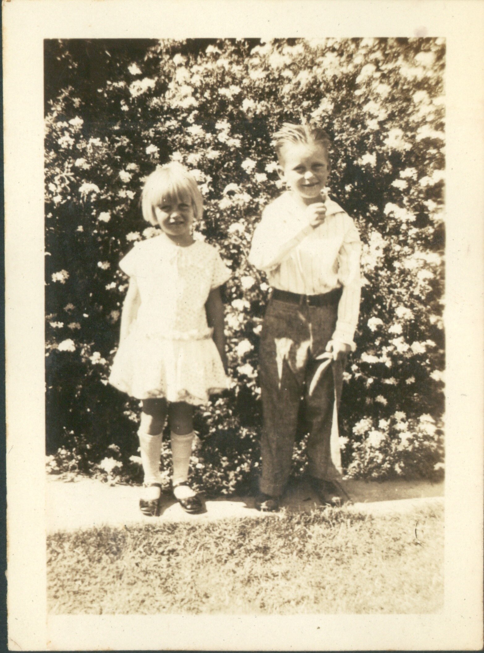 Page 10 1931-11-00 cousins Winnifre and Jack San Francisco CA 2.jpg
