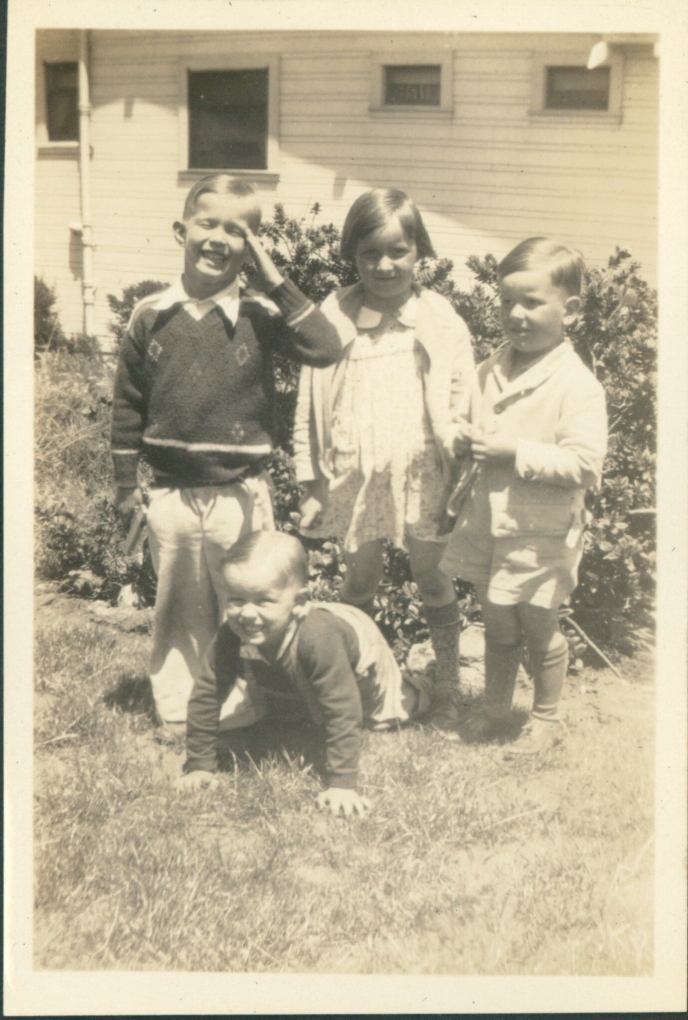 Page 18 1933-06-18 Fathers Day with the Jursch Family  3.jpg