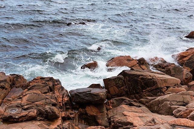 Happy first day of summer! ☀️ Fingers crossed it brings an Atlantic bubble!
Would love to be in Ingonish and walking around White Point with my family again 🥰