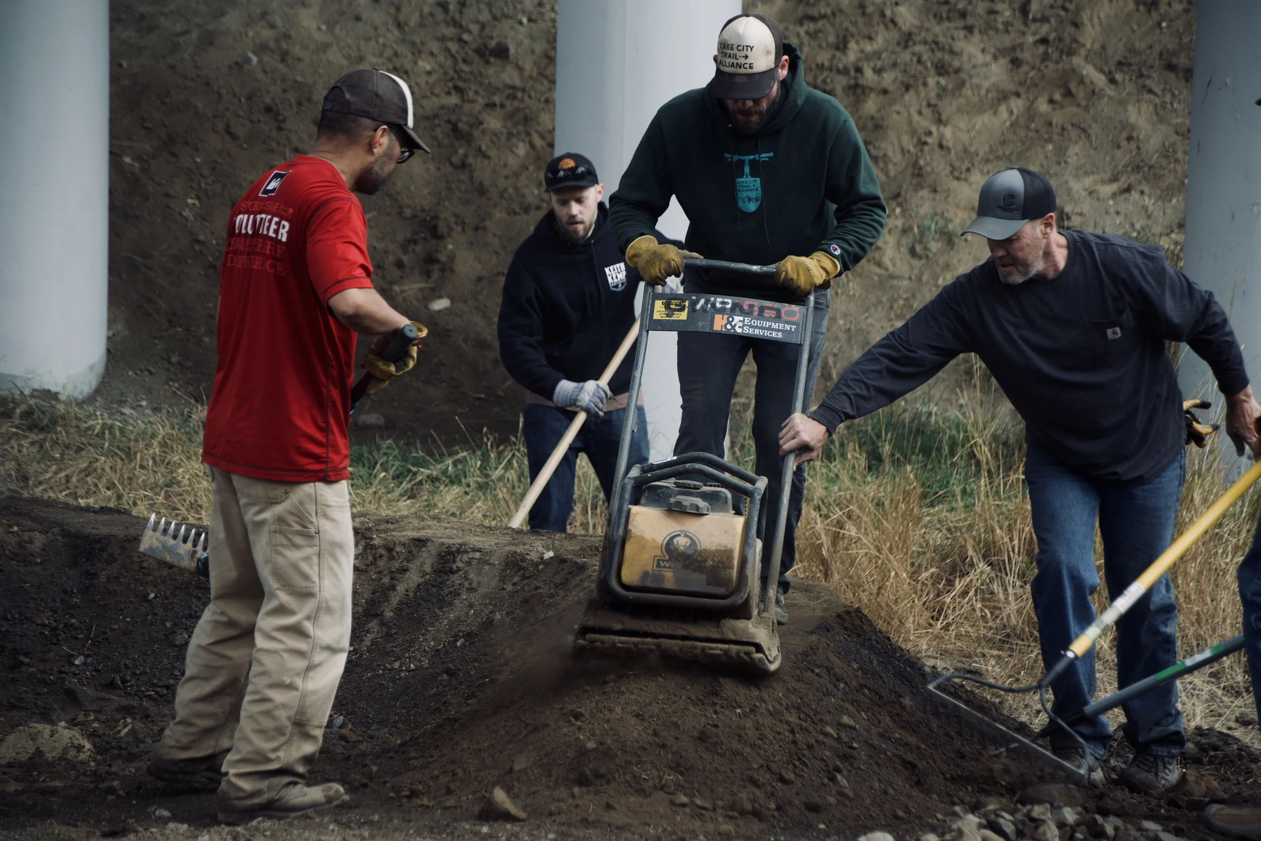 pumptrackbuildday.jpeg