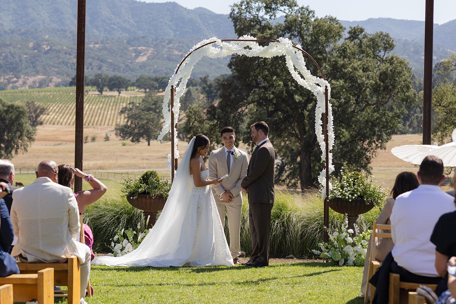 ceremonyphotos-(116of158)-sm.jpg