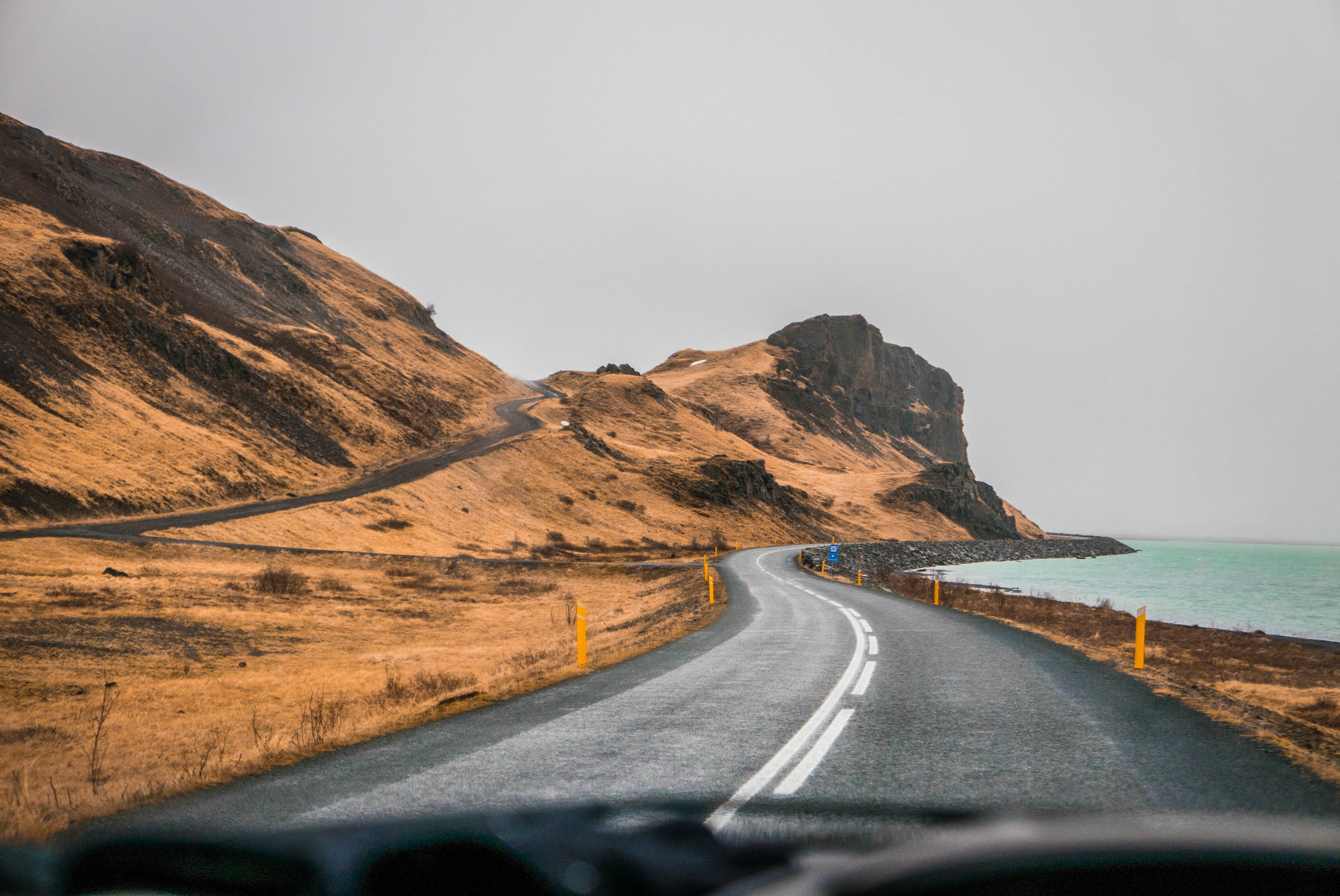 Iceland-1050732.jpg