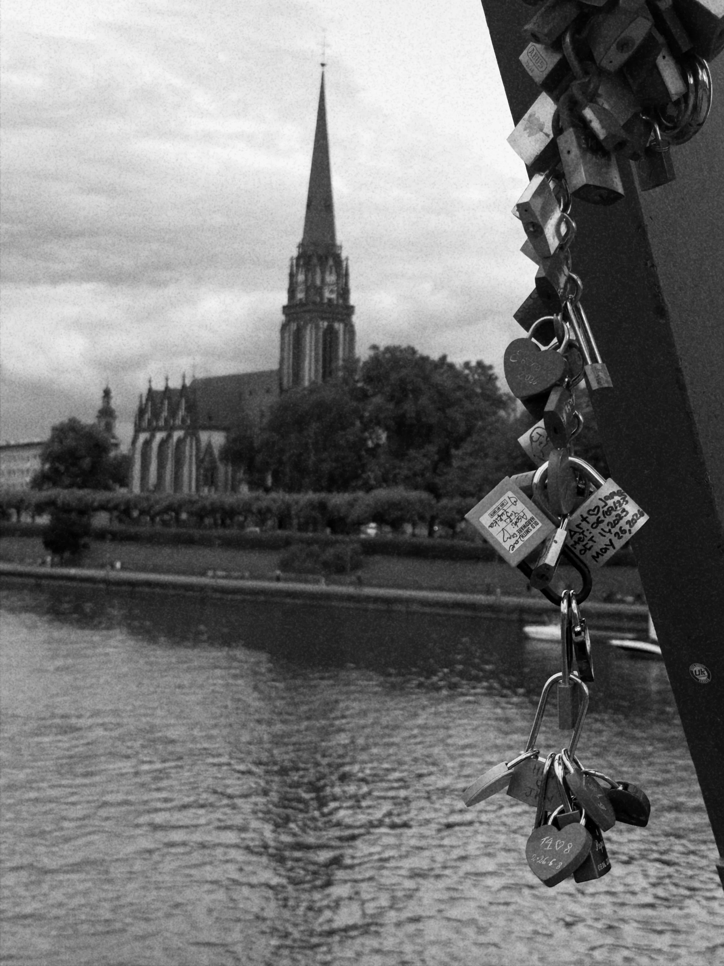 Frankfurt in Black &amp; White

Being back on the road is like a breath of fresh air. I finally feel like myself again, wandering around and simply observing my surroundings. So much life moving around here in Germany, so much interaction. It&rsquo;s