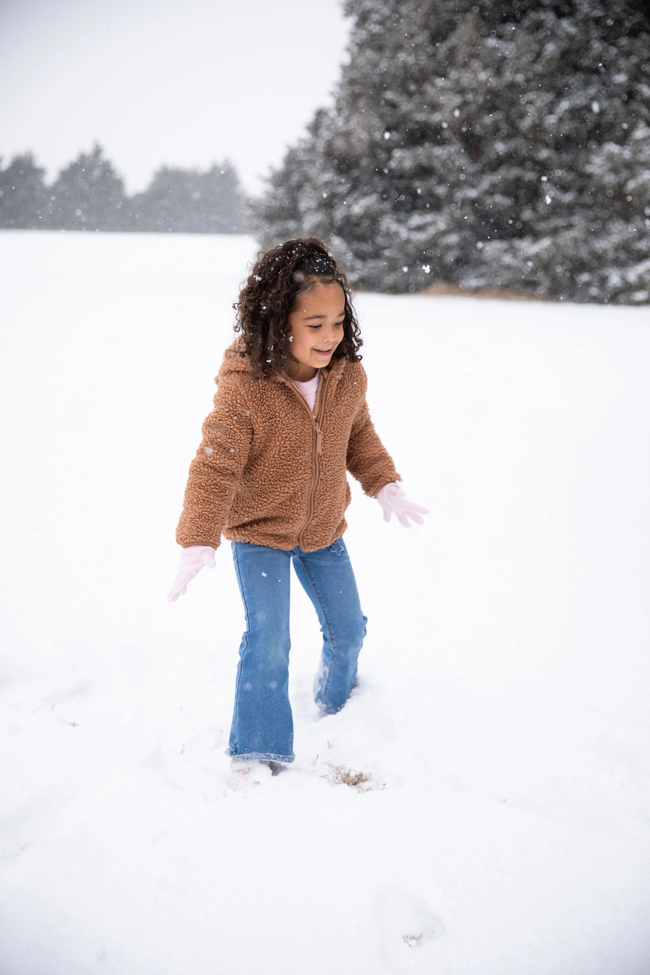 012426_SnowDay_Kaia_6.jpg