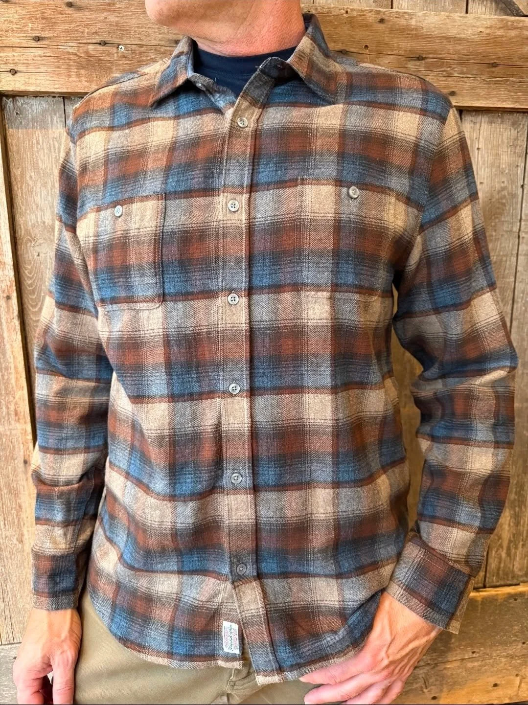 Fresh fall layers for the guys. 🍂
Comfortable &bull; Classic &bull; Built for the season
.
.
.
.
#mensdepartment #newarrivals #mnboutique #midweststyle #midwestfashion #shopsmallmn #shoplocalmn #myleaderstyle #leader1918 #cambridgemn