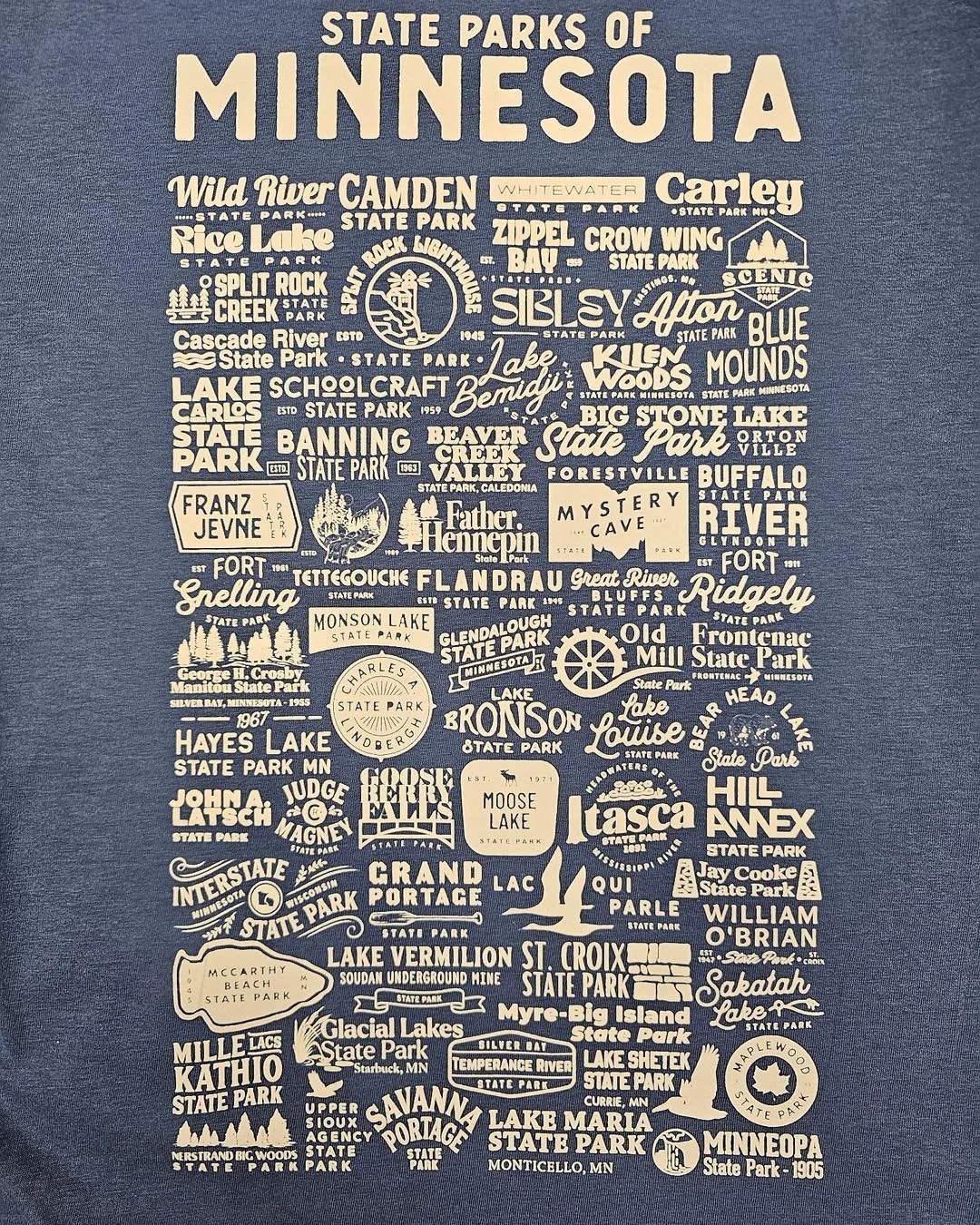 ⭐️ N E W ⭐️ 𝓜𝓲𝓷𝓷𝓮𝓼𝓸𝓽𝓪 merch in the store! 🙌 
.
.
.
.
#mnsmallbiz #mnshopsmall #leader1918 #mnboutique #boutique #mnlocalbusiness #cambridgemn #mnlocal #mnshop #mnsmallbusiness #mnboutiques #votedminnesotasbest #mainstreet #myleaderstyle #mi