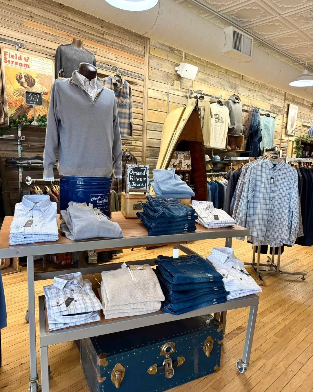 Find your shade of blue &hellip;
💙 🩵 🤍 
.
.
.
.

#mnsmallbiz #mnshopsmall #leader1918 #mnboutique #boutique #mnlocalbusiness #cambridgemn #mnlocal #mnshop #mnsmallbusiness #mnboutiques #votedminnesotasbest #mainstreet #myleaderstyle #mainstreetusa