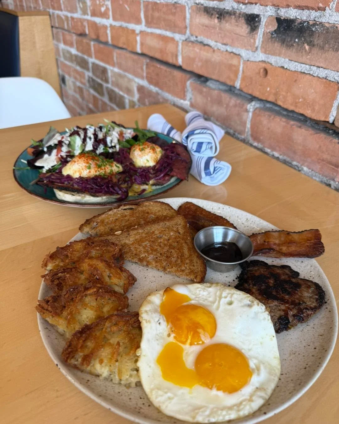 How do you like your eggs? 🍳 ☀️ 

𝓣𝓱𝓾𝓻𝓼𝓭𝓪𝔂&rsquo;𝓼 𝓱𝓸𝓾𝓻𝓼;
Restaurant 7am - 8pm
Retail 10am - 4pm

.
.
.
.
#mplsfood #MnEats #leader1918 #mnrestaurants #mnchefs #cambridgemn #mneats #isantimn #dinnerisserved #mplschef #mplsfoodie #getin